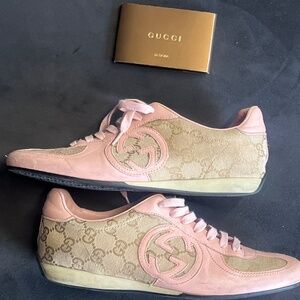 gucci tennis shoes pink GG logo